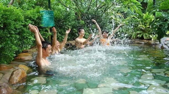 夏季泡温泉居然这么多好处！滨州这个“网红”温泉打卡地你去了吗