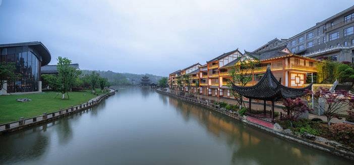 集打卡住宿餐饮温泉于一体——瓮安花间池温泉酒店